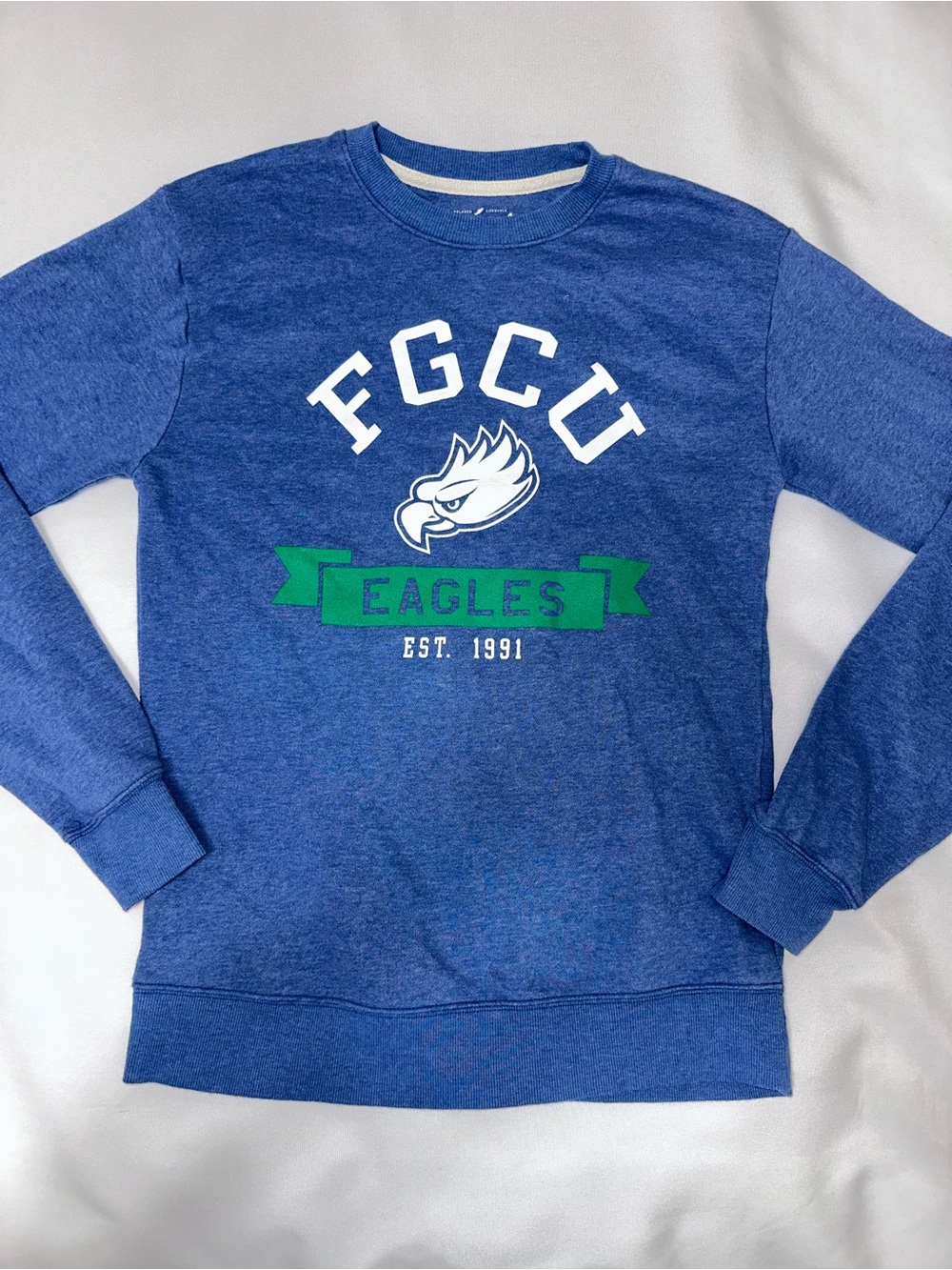 FGCU Eagles Blue Crewneck Sweatshirt Unwind by League ladies size small